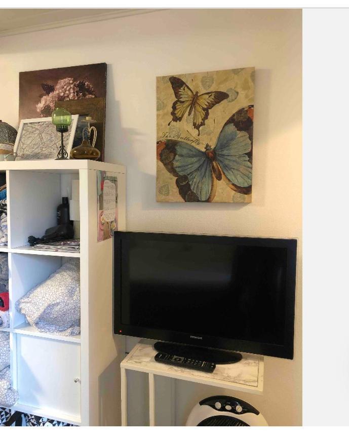 Puutaloyksioe 1 Km Turun Rautatieasemalta Apartment Турку Екстериор снимка
